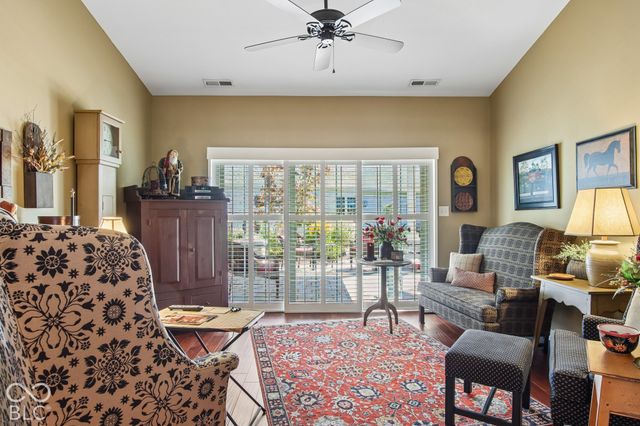3397 Nottinghill Drive E, Plainfield, IN 46168