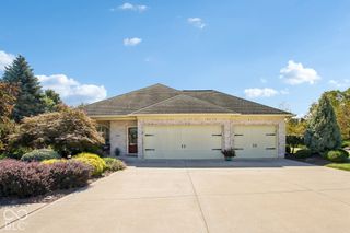 3397 Nottinghill Drive E, Plainfield, IN 46168