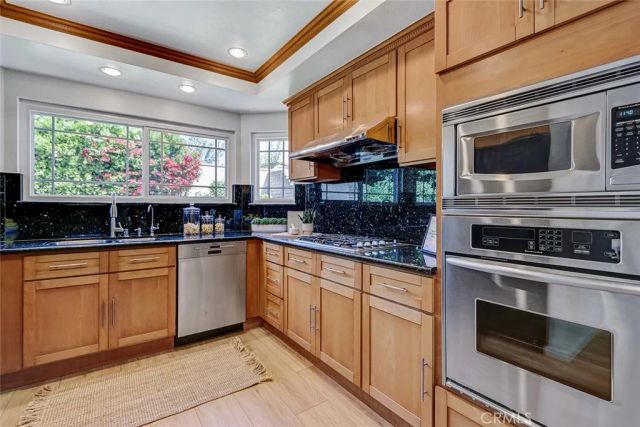 4137 Konya, Torrance, CA 90503