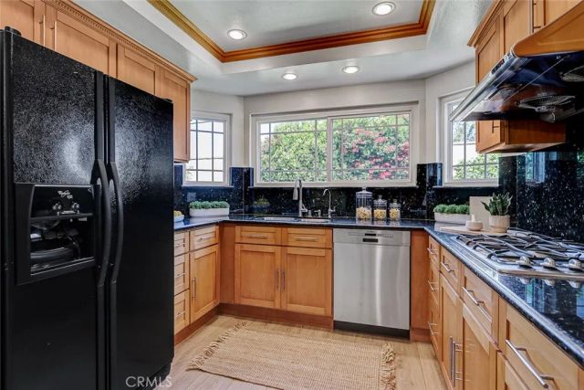 4137 Konya, Torrance, CA 90503