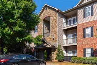 332 Appeldoorn Circle, Asheville, NC 28803