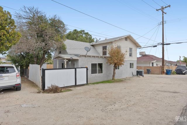 300 Buchanan Street, Taft, CA 93268