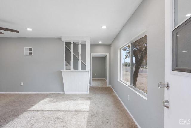 300 Buchanan Street, Taft, CA 93268