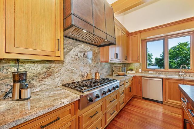 1850 W Twisted Vine Way, Acampo, CA 95220