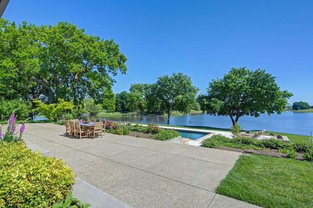 1850 W Twisted Vine Way, Acampo, CA 95220
