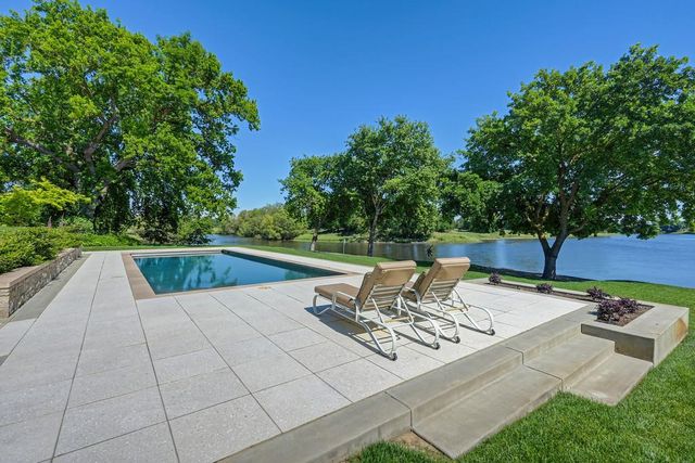 1850 W Twisted Vine Way, Acampo, CA 95220