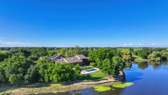 1850 W Twisted Vine Way, Acampo, CA 95220