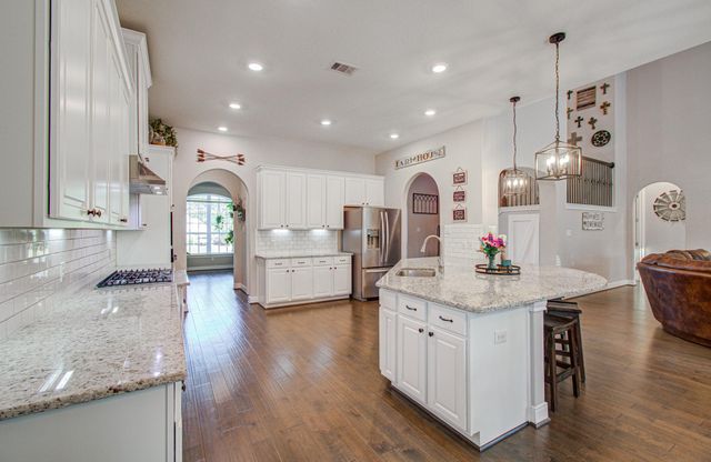 167 Magnolia Reserve Loop, Magnolia, TX 77354