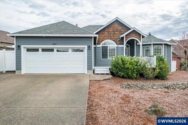 684 NW Jasper St, Dallas, OR 97338