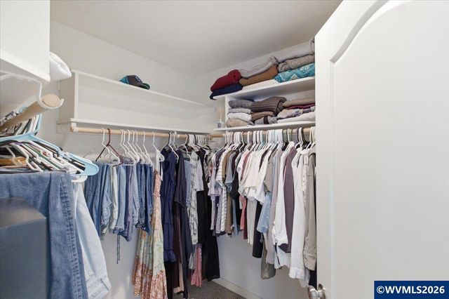 684 NW Jasper St, Dallas, OR 97338