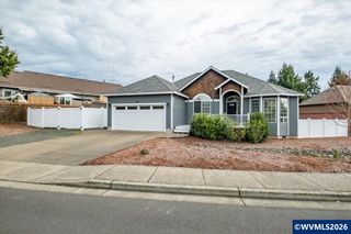 684 NW Jasper St, Dallas, OR 97338