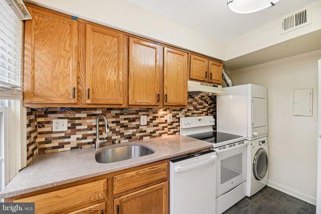 3901 PENNSYLVANIA AVE SE #A, Washington, DC 20020