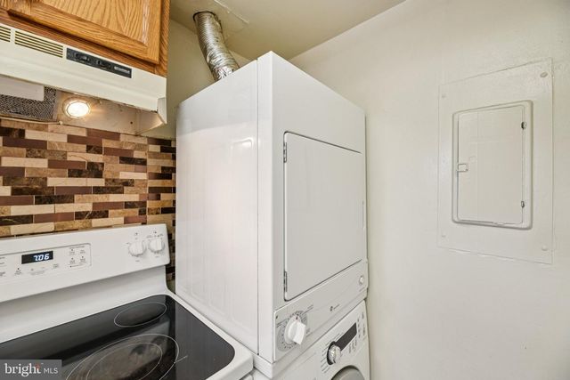 3901 PENNSYLVANIA AVE SE #A, Washington, DC 20020