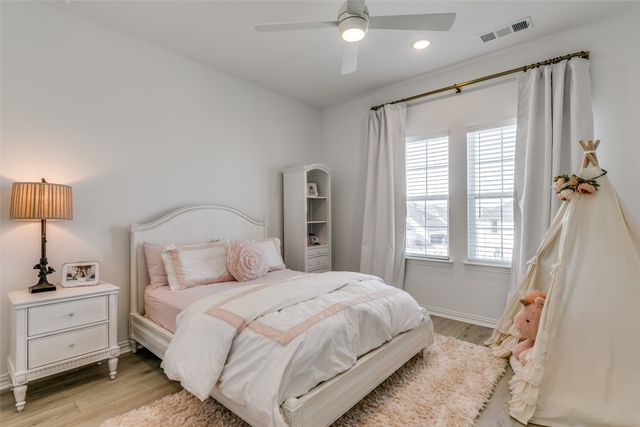 8845 Stablehand Mews, Frisco, TX 75035
