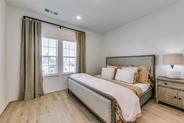8845 Stablehand Mews, Frisco, TX 75035