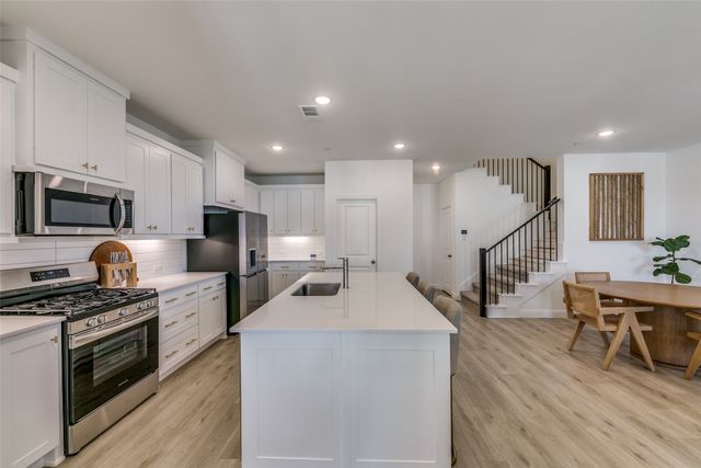 8845 Stablehand Mews, Frisco, TX 75035