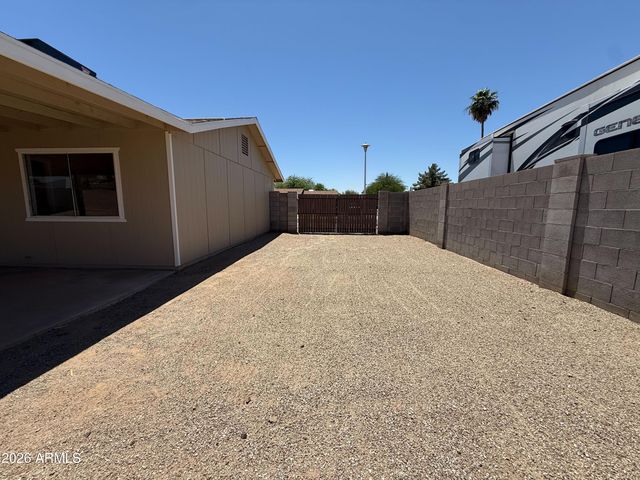 4740 W VILLA RITA Drive, Glendale, AZ 85308