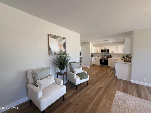4740 W VILLA RITA Drive, Glendale, AZ 85308
