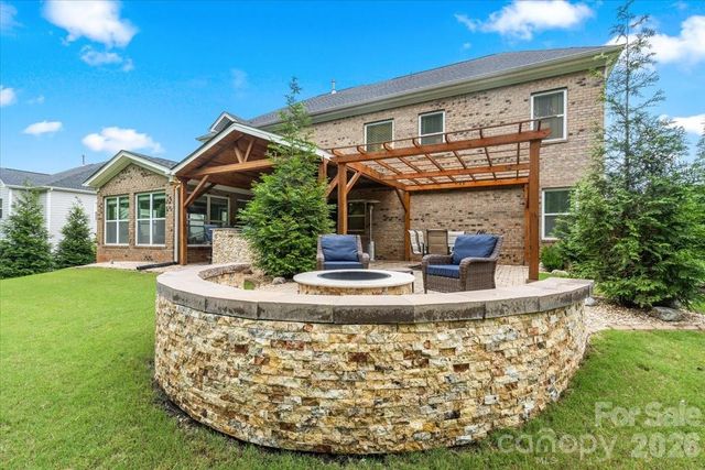 8817 Auburn Whisper Lane, Mint Hill, NC 28227