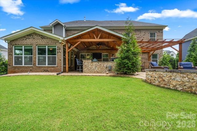 8817 Auburn Whisper Lane, Mint Hill, NC 28227
