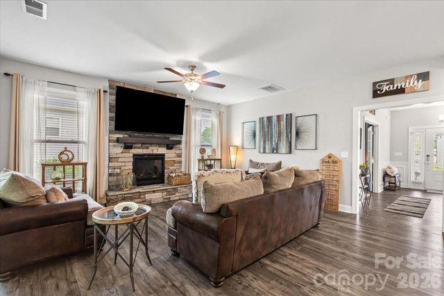 8817 Auburn Whisper Lane, Mint Hill, NC 28227