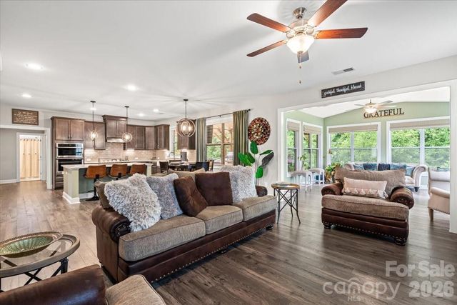 8817 Auburn Whisper Lane, Mint Hill, NC 28227