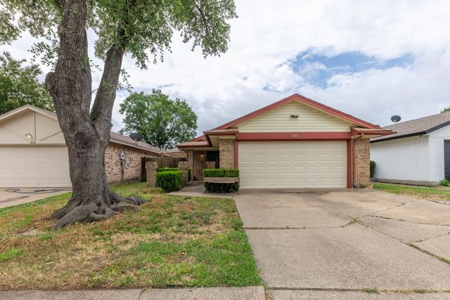 5406 Knollridge Drive, Garland, TX 75043