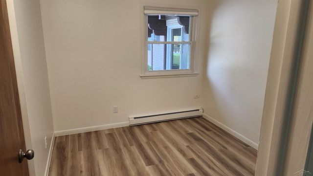 240 W Tuscola Unit 4 Street 4, Frankenmuth, MI 48734