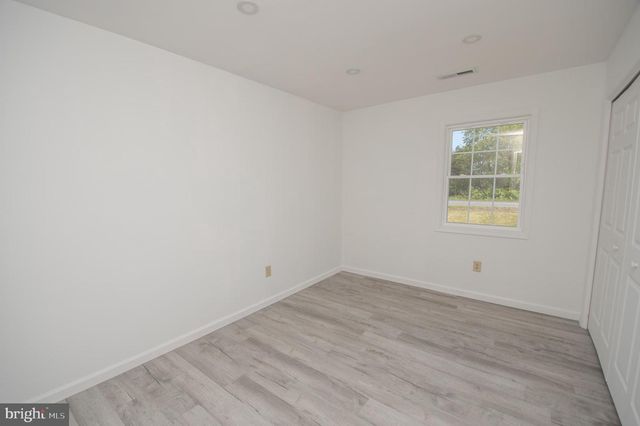 8707 BACONS RD, Laurel, DE 19956