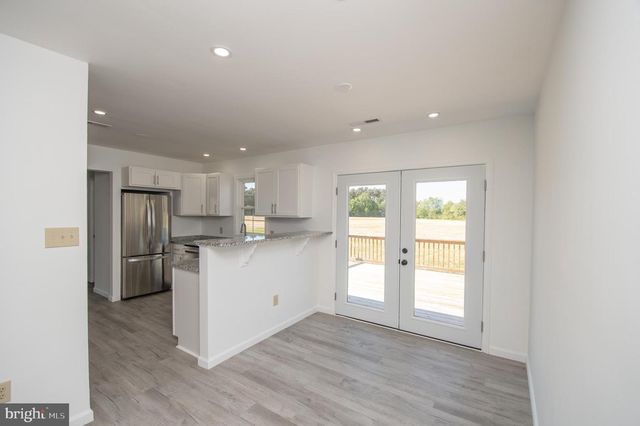 8707 BACONS RD, Laurel, DE 19956