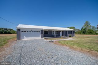 8707 BACONS RD, Laurel, DE 19956