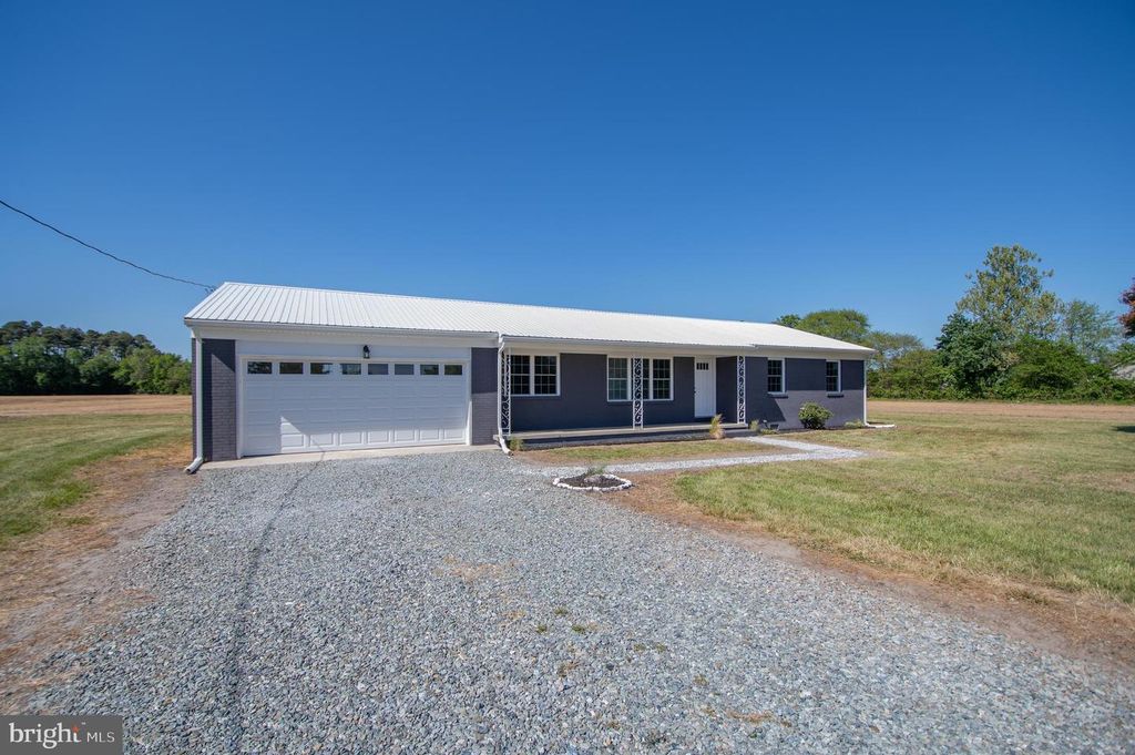 8707 BACONS RD, Laurel, DE 19956