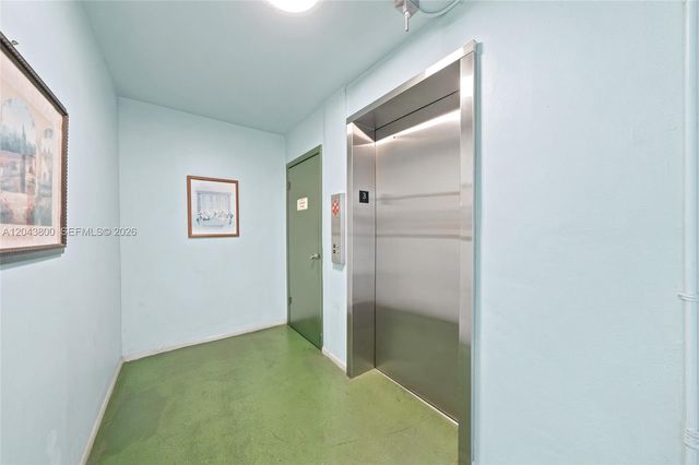 4141 NW 44th Avenue 321, Lauderdale Lakes, FL 33319