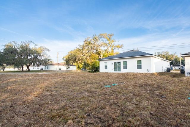 50 W 12TH STREET, Apopka, FL 32703