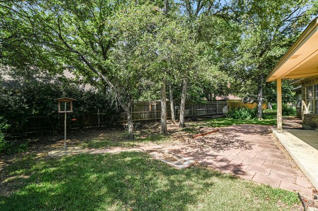 109 Stacey LN, Georgetown, TX 78628