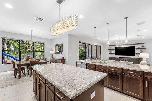 8091 Snowflake Obsidian Trail, Delray Beach, FL 33446
