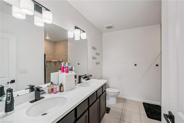 1905 NE 17th AVE, Cape Coral, FL 33909