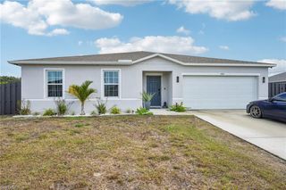 1905 NE 17th AVE, Cape Coral, FL 33909
