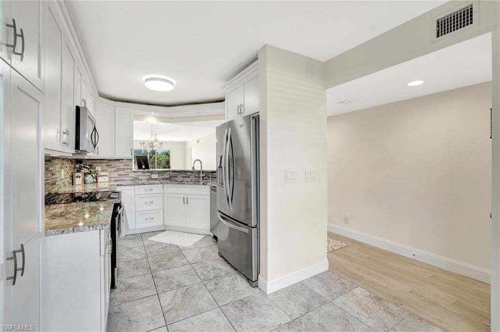 340 Horse Creek DR 207, NAPLES, FL 34110 — photo 5