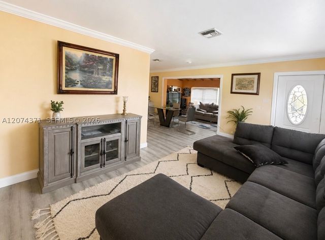 995 NW 67th Ave, Margate, FL 33063