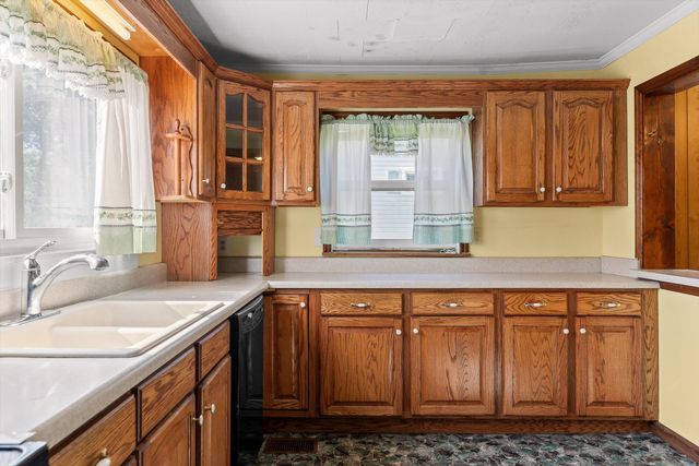 610 Carden Avenue, Rossville, GA 30741
