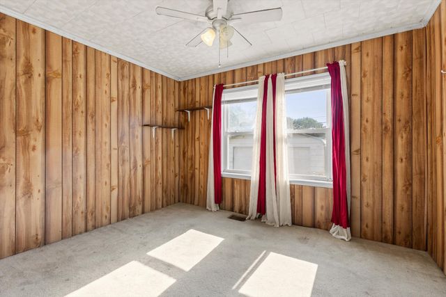 610 Carden Avenue, Rossville, GA 30741