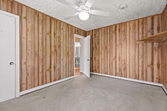 610 Carden Avenue, Rossville, GA 30741