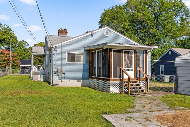 610 Carden Avenue, Rossville, GA 30741