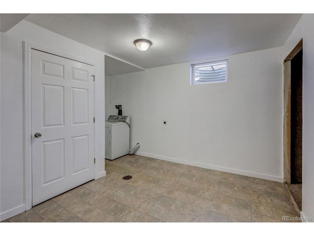 5557 Billings St, Denver, CO 80239