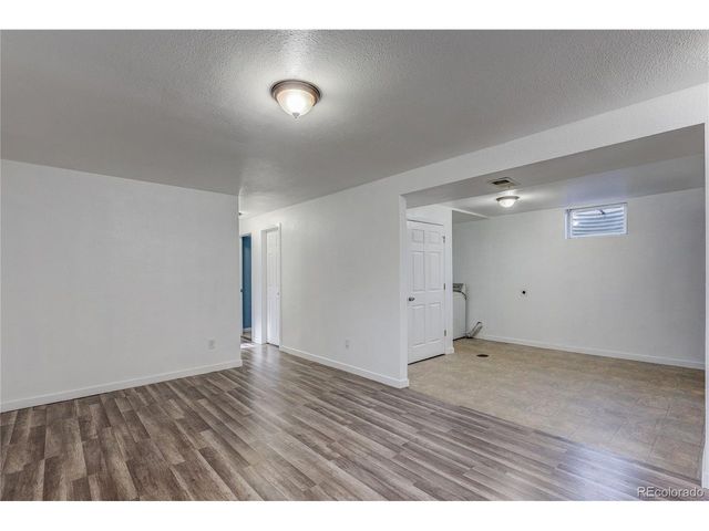 5557 Billings St, Denver, CO 80239