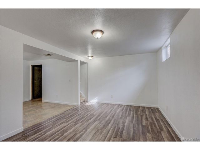 5557 Billings St, Denver, CO 80239