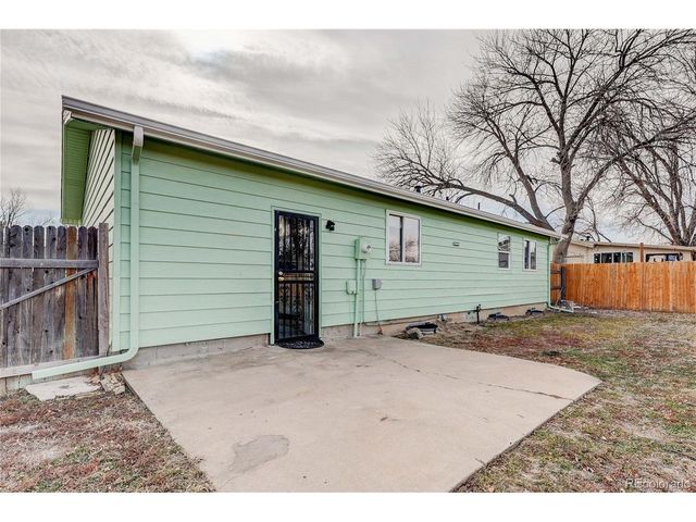 5557 Billings St, Denver, CO 80239
