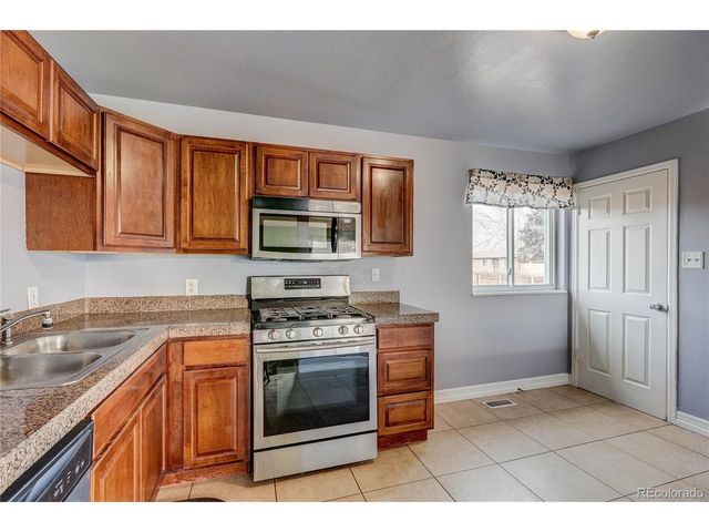 5557 Billings St, Denver, CO 80239