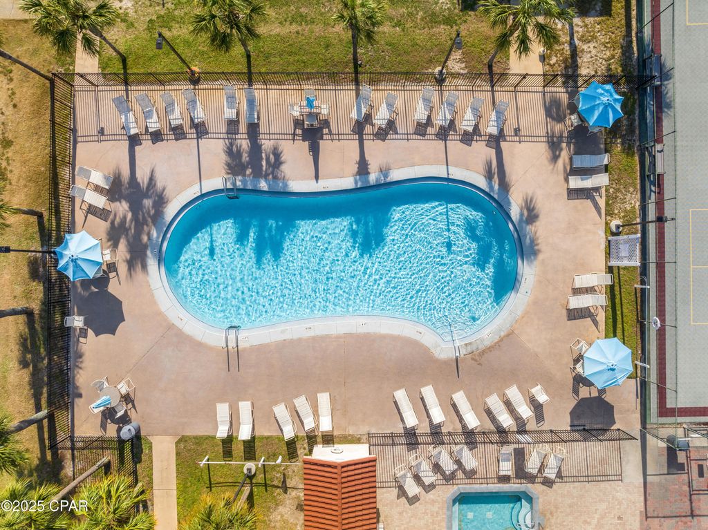 Image 17 of property listing at 17462 Front Beach Road 24C, Panama City Beach, FL 32413